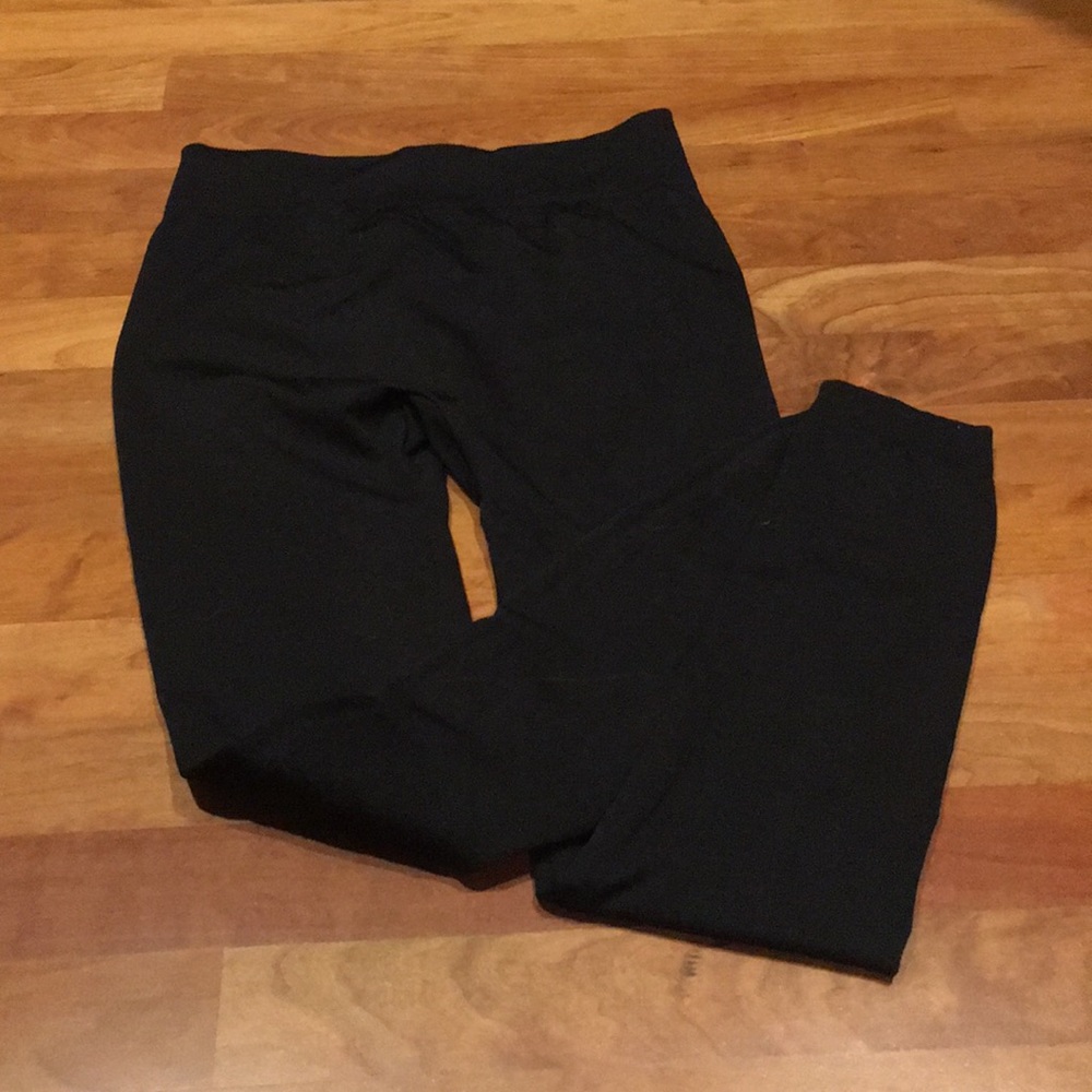 Black leggings